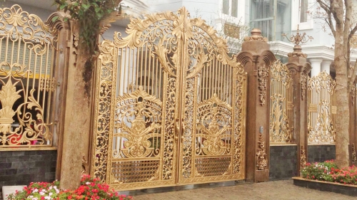 Cổng nhôm đúc Hoa Hồng